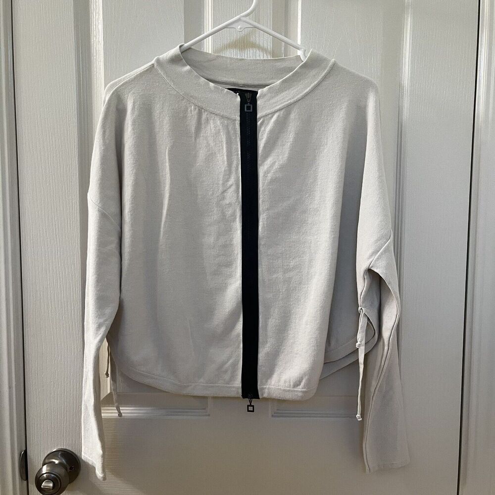 Sarah Pacini 2-Way Zip Cropped Cardigan Sweater Back Zip Details Womens One Size